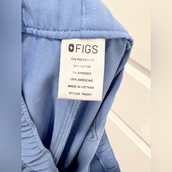 FIGS Men’s Technical Collection Cargo Scrub Pants - Picture 8 of 9